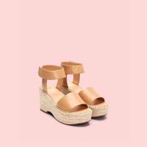 NEW Frye and Co Amber Espadrille Wedge